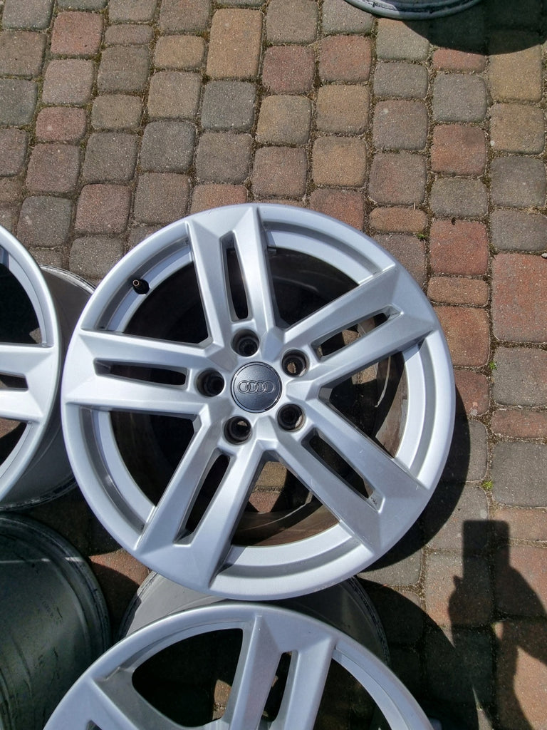 4x Alufelge 17 Zoll 7.0" 5x112 42ET 8W0601025P Audi A4 B9 Rim Wheel FEL4152502222xu