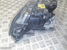 Laden Sie das Bild in den Galerie-Viewer, Frontscheinwerfer BMW 3 E46 301177274 Rechts Scheinwerfer Headlight SCH3974606901jm