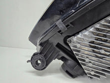 Laden Sie das Bild in den Galerie-Viewer, Frontscheinwerfer Audi A4 B9 8W0941035E LED Links Scheinwerfer Headlight