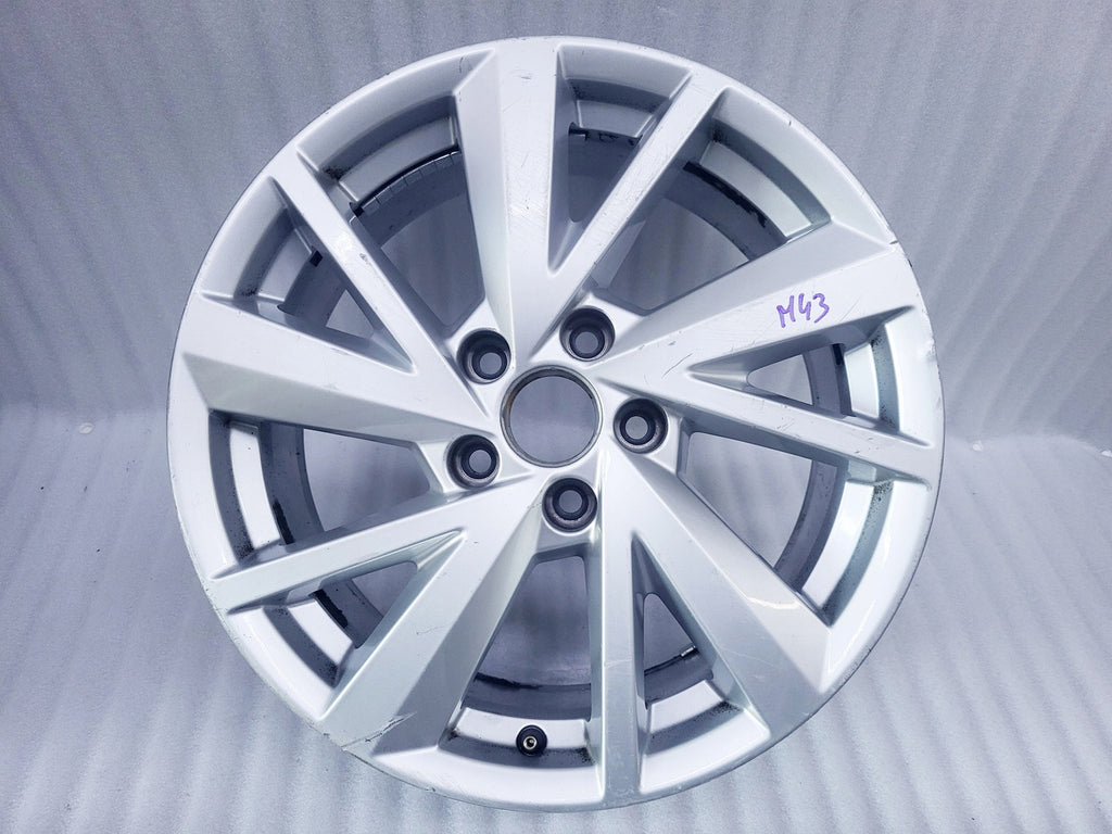 1x Alufelge 17 Zoll 7.0" 5x112 45ET Glanz Silber 81A601025C Audi Q2 Rim Wheel