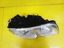 Laden Sie das Bild in den Galerie-Viewer, Frontscheinwerfer Skoda Superb I DRC33100 Rechts Scheinwerfer Headlight