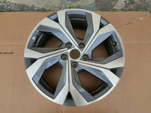 Laden Sie das Bild in den Galerie-Viewer, 1x Alufelge 18 Zoll 7.0" 5x114.3 35ET 403005075 Mg Gt Arkana Rim Wheel FEL1762103542dv