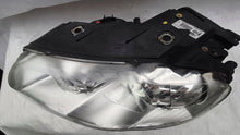Load image into Gallery viewer, Frontscheinwerfer VW Passat 3C0941751K Links Scheinwerfer Headlight SCH5980893601vf