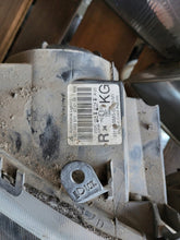 Laden Sie das Bild in den Galerie-Viewer, Frontscheinwerfer Honda Civic VIII Xenon Rechts Scheinwerfer Headlight