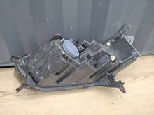 Laden Sie das Bild in den Galerie-Viewer, Frontscheinwerfer Dacia Sandero III Logan 260102586R LED Rechts Headlight SCH2610663372ic