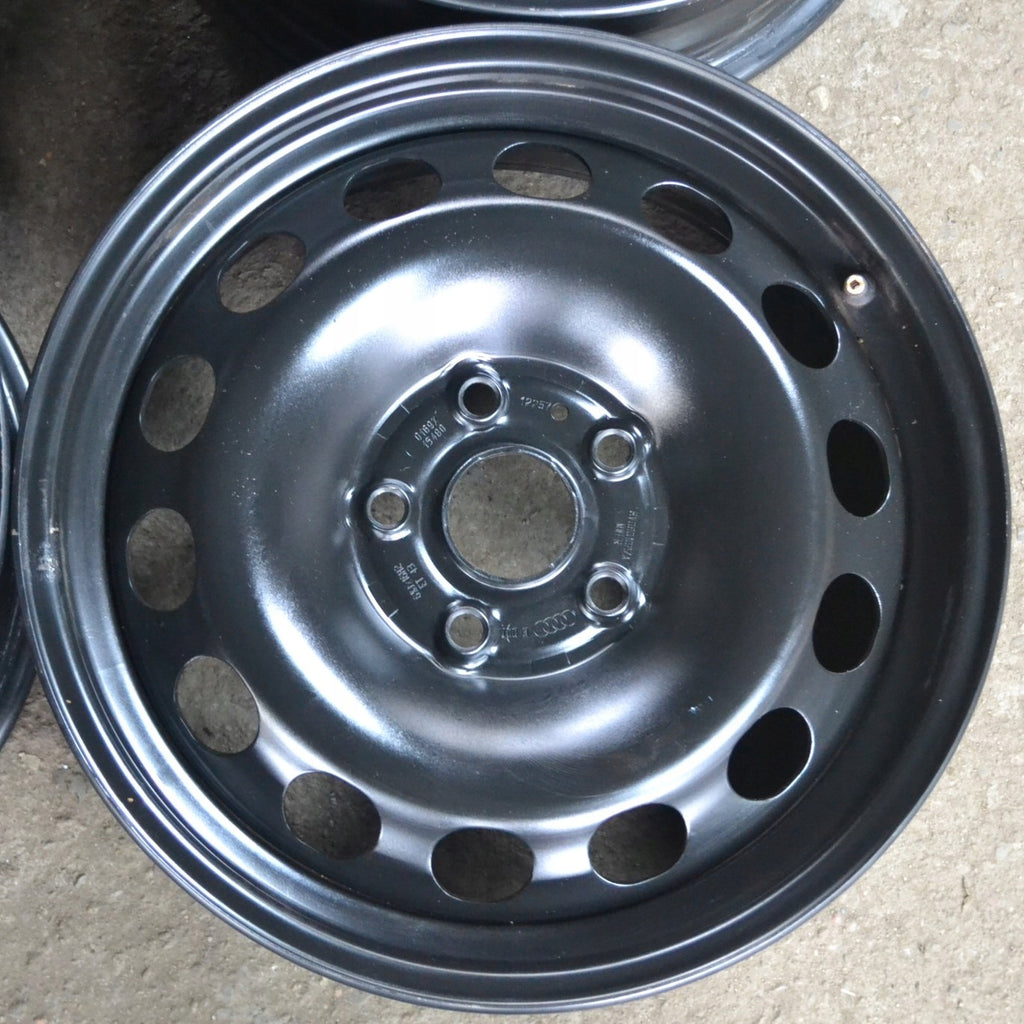 1x Alufelge 16 Zoll 6.5" 5x112 43ET Glanz Schwarz 8V0601027 Audi Rim Wheel