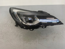 Laden Sie das Bild in den Galerie-Viewer, Frontscheinwerfer Opel Astra K 39077807 Rechts Scheinwerfer Headlight SCH6543076676wp