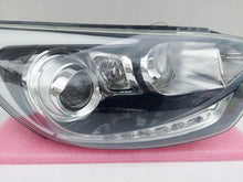 Laden Sie das Bild in den Galerie-Viewer, Frontscheinwerfer Kia Rio III 92102-1WXXX Rechts Scheinwerfer Headlight SCH2964526039fa