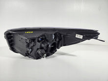Laden Sie das Bild in den Galerie-Viewer, Frontscheinwerfer Kia Picanto 92102G6400 LED Rechts Scheinwerfer Headlight SCH5228160013hx