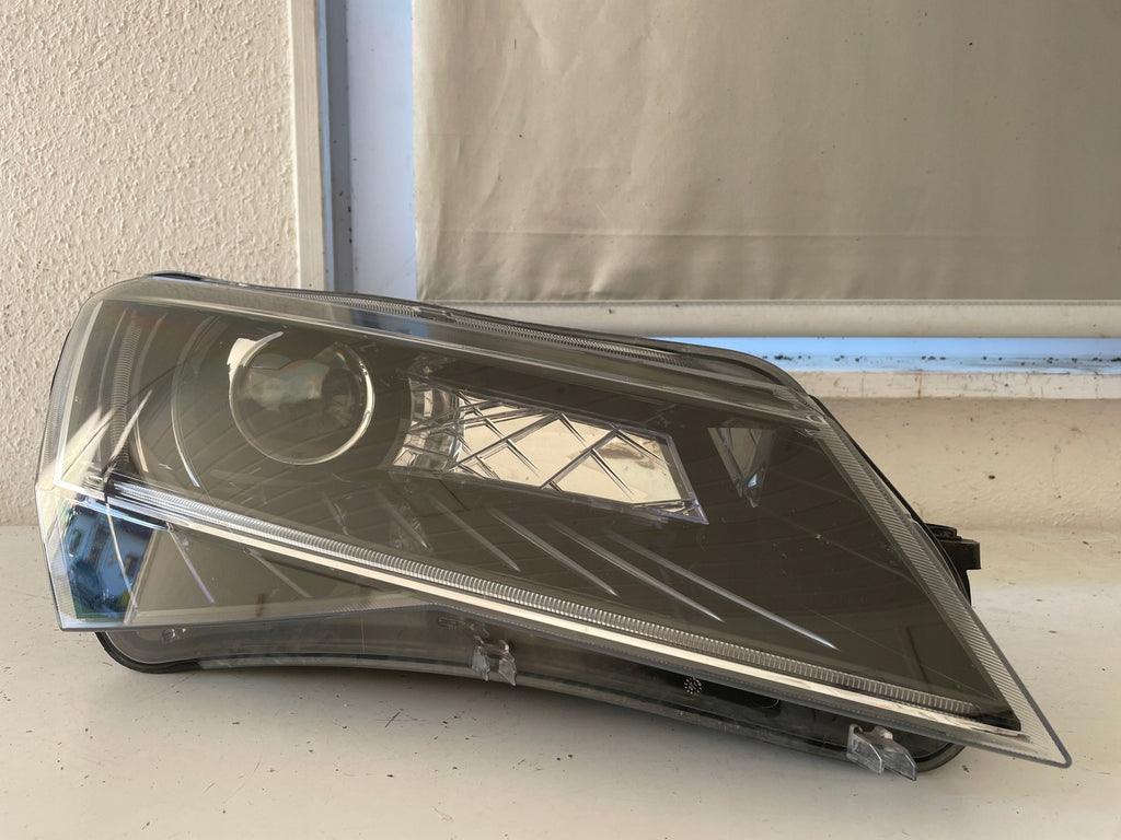 Frontscheinwerfer Skoda Superb III 3V1941018B 1ZS011939 LED Rechts Headlight