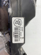 Laden Sie das Bild in den Galerie-Viewer, Frontscheinwerfer Toyota Corolla 8111002L50 Rechts Scheinwerfer Headlight SCH7257696449vp