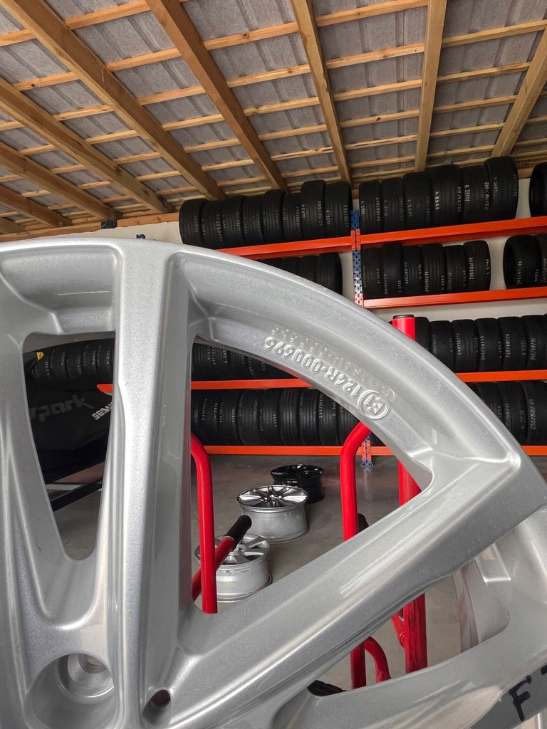 1x Alufelge 19 Zoll 5x112 6877328 BMW 1 Rim Wheel FEL4521734435hg