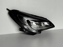 Laden Sie das Bild in den Galerie-Viewer, Frontscheinwerfer Opel Corsa E 39108227 Xenon Rechts Scheinwerfer Headlight SCH4940309087th