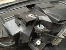 Laden Sie das Bild in den Galerie-Viewer, Frontscheinwerfer Iveco Daily IV 05802711799 LED Rechts Scheinwerfer Headlight SCH5829529234hr