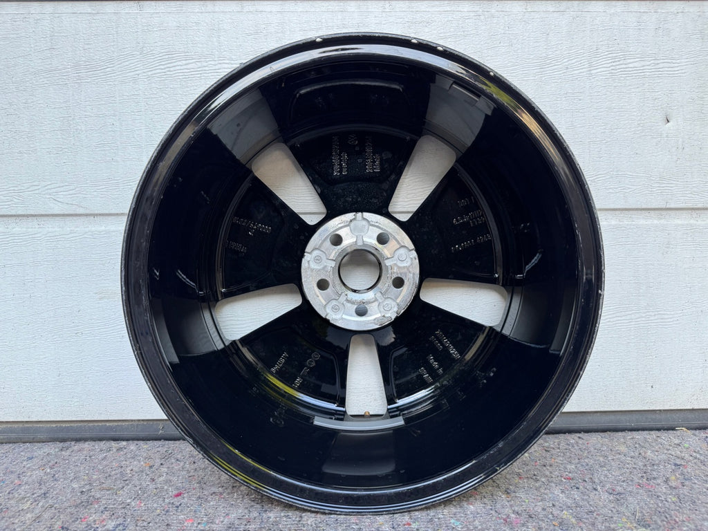 1x Alufelge 17 Zoll 6.5" 5x100 39ET Glanz Schwarz 2GM601025E VW T-Cross FEL3995915972qc