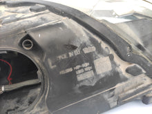 Laden Sie das Bild in den Galerie-Viewer, Frontscheinwerfer Audi Q7 Xenon Ein Stück (Rechts oder Links) Headlight