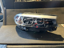 Load image into Gallery viewer, Frontscheinwerfer BMW 5 G30 7439200-01 Rechts Scheinwerfer Headlight SCH4746892833lz