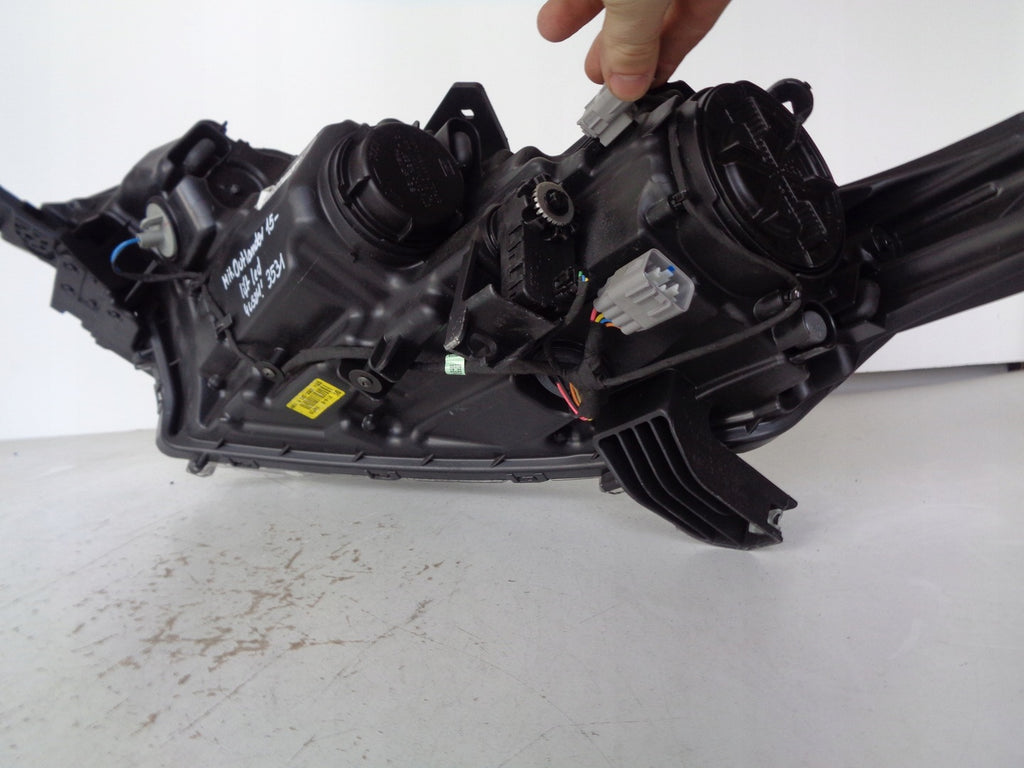 Frontscheinwerfer Mitsubishi Outlander III 8301C854 LED Rechts Headlight