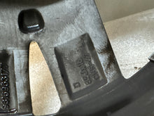 Load image into Gallery viewer, 1x Alufelge 16 Zoll 6.5" 5x108 47ET Glanz 9816963177 Peugeot I Rim Wheel FEL7727503026qh