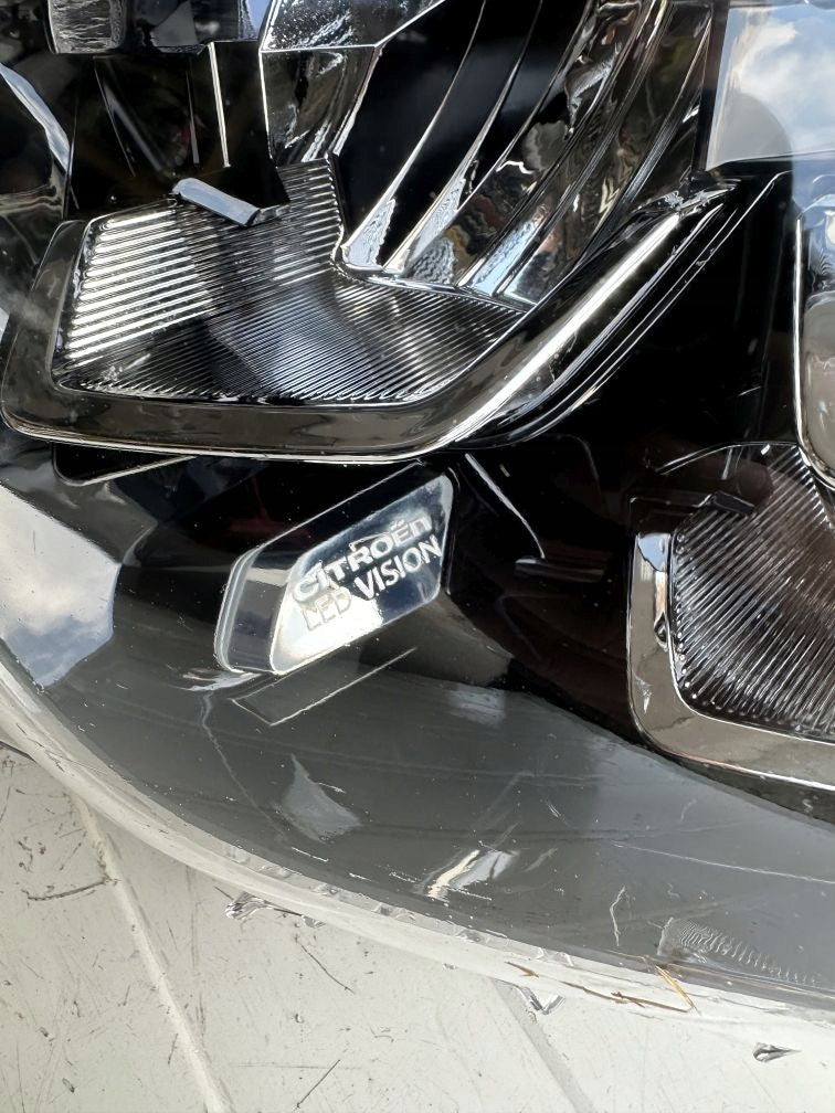 Frontscheinwerfer Citroën C3 III 9836267180 LED Ein Stück (Rechts oder Links)