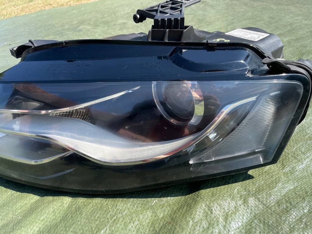 Frontscheinwerfer Audi A4 B8 8K0941003P Xenon Ein Stück (Rechts oder Links)