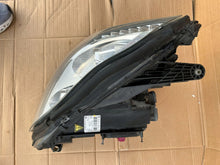Laden Sie das Bild in den Galerie-Viewer, Frontscheinwerfer Mercedes-Benz Cls A2188208661 Xenon Rechts Headlight SCH6147273584aw