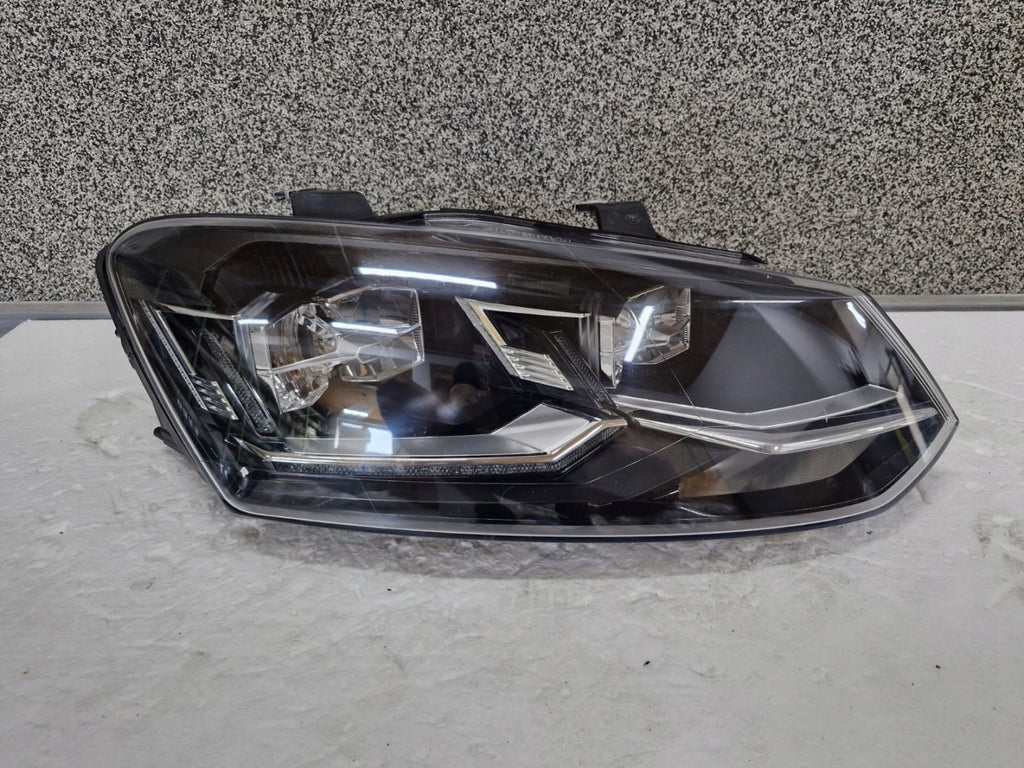 Frontscheinwerfer VW Polo 6C1941036 Ein Stück (Rechts oder Links) Headlight SCH6430610106hu