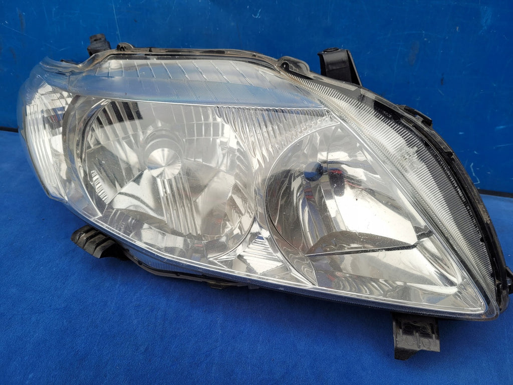 Frontscheinwerfer Toyota Corolla Xenon Rechts Scheinwerfer Headlight SCH6837211171ci