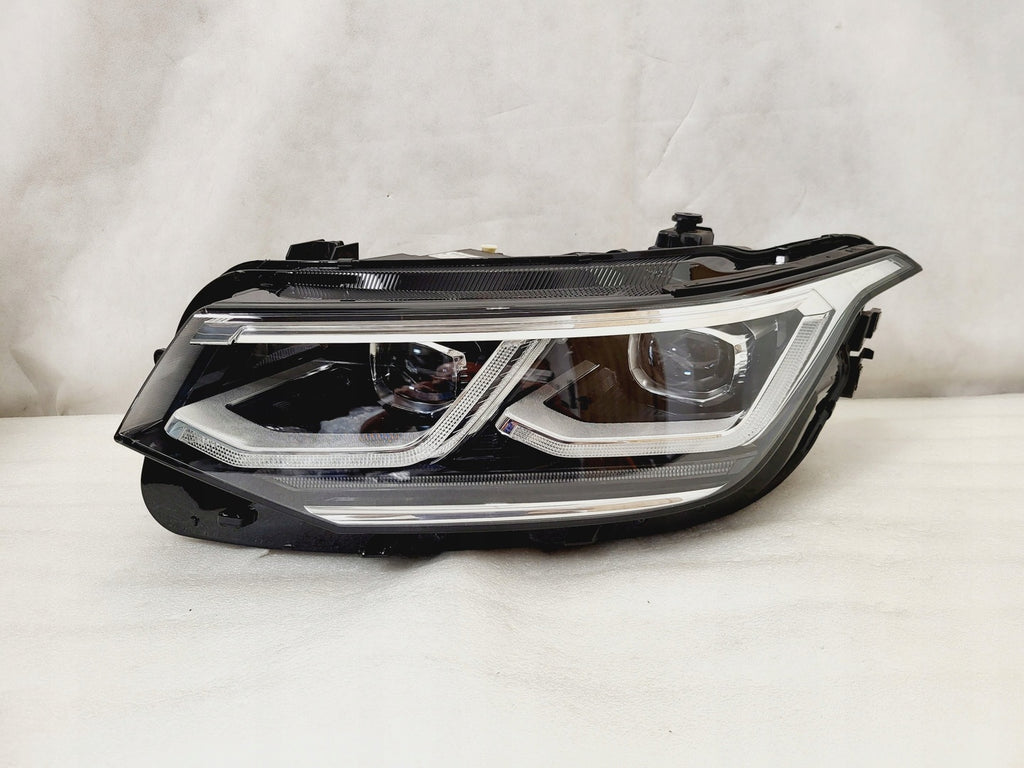 Frontscheinwerfer VW Tiguan 5NB941081C LED Ein Stück (Rechts oder Links)