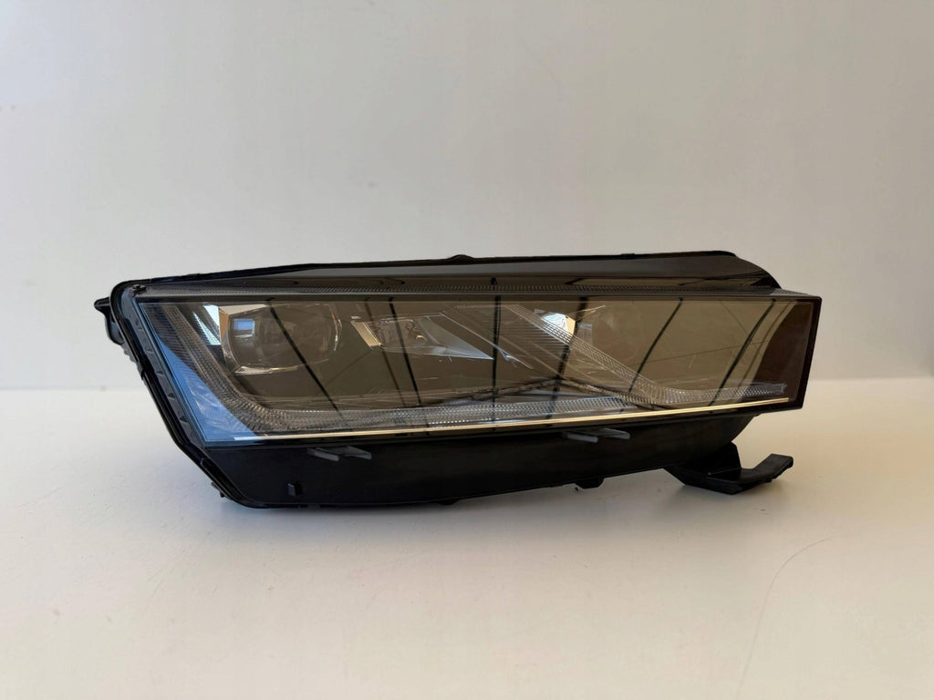 Frontscheinwerfer Skoda Octavia IV 5E4941016A Rechts Scheinwerfer Headlight SCH7361248900bg