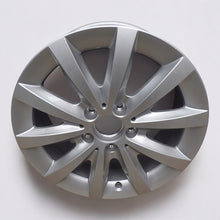 Load image into Gallery viewer, 1x Alufelge 16 Zoll 6.5&quot; 5x112 49ET A2464010500 Mercedes-Benz Rim Wheel