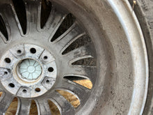 Load image into Gallery viewer, 1x Alufelge 18 Zoll 8.0" 5x120 30ET Glanz Silber 6775777 BMW F01 F02 Rim Wheel FEL6169313791ro