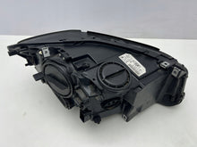 Laden Sie das Bild in den Galerie-Viewer, Frontscheinwerfer BMW 5 F11 F10 7203239 Links Scheinwerfer Headlight SCH9318905807fr