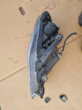 Laden Sie das Bild in den Galerie-Viewer, Frontscheinwerfer Lancia Delta III Rechts Scheinwerfer Headlight SCH9229703206vq