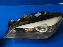 Load image into Gallery viewer, Frontscheinwerfer BMW F01 Xenon Ein Stück (Rechts oder Links) Headlight SCH3406361150he
