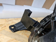 Laden Sie das Bild in den Galerie-Viewer, Frontscheinwerfer Mitsubishi L200 8301D381 LED Links Scheinwerfer Headlight