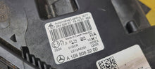 Laden Sie das Bild in den Galerie-Viewer, Frontscheinwerfer Mercedes-Benz Gla A1569063200 Xenon Rechts Headlight SCH8038272601ut