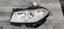 Laden Sie das Bild in den Galerie-Viewer, Frontscheinwerfer Renault Megane II 8200412742E Ein Stück (Rechts oder Links) SCH2519839837la