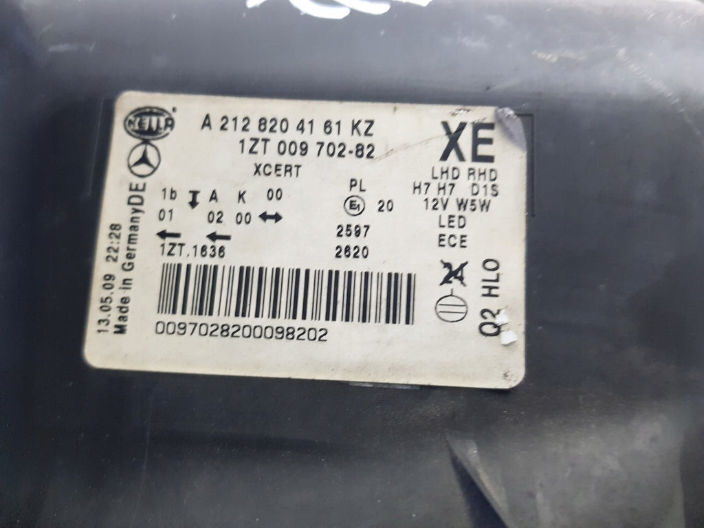 Frontscheinwerfer Mercedes-Benz W212 2128204161 Xenon Rechts Headlight SCH9049355386js
