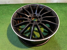 Laden Sie das Bild in den Galerie-Viewer, 1x Alufelge 18 Zoll 8.0" 5x112 50 5ET A1764011000 Mercedes-Benz W176 Rim Wheel FEL3693597801vd