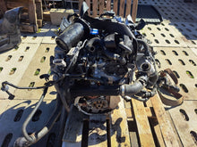 Laden Sie das Bild in den Galerie-Viewer, Motor VW Golf VII CLH 2.0 TDI Diesel Engine Unkomplett