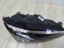 Laden Sie das Bild in den Galerie-Viewer, Frontscheinwerfer Skoda Scala 657941016A Full LED Rechts Scheinwerfer Headlight SCH7873798544fc