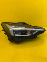 Laden Sie das Bild in den Galerie-Viewer, Frontscheinwerfer Polestar 2 II P31698071 Full LED Rechts Scheinwerfer Headlight