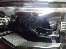 Laden Sie das Bild in den Galerie-Viewer, Frontscheinwerfer VW Tiguan 5NB941081A Full LED Links Scheinwerfer Headlight