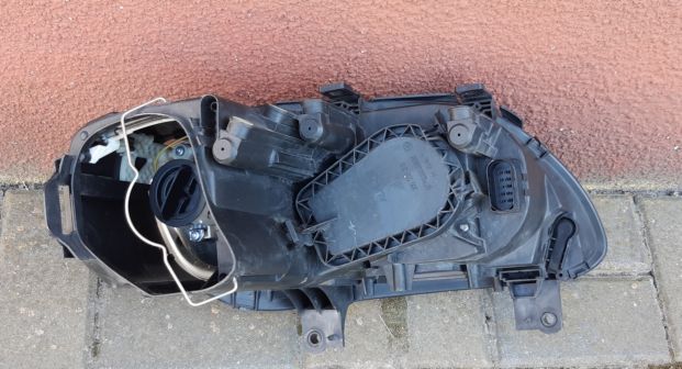 Frontscheinwerfer VW Touran 1T0941005D Links Scheinwerfer Headlight