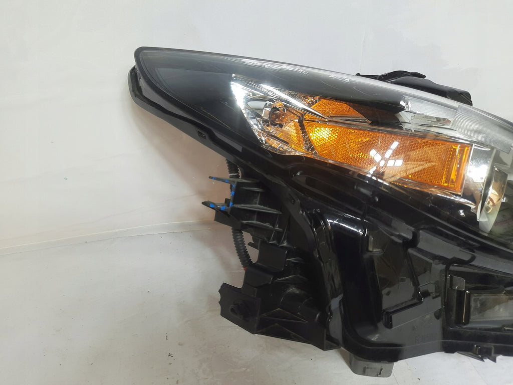 Frontscheinwerfer Mazda 3 B0JH-51030 Ein Stück (Rechts oder Links) Headlight