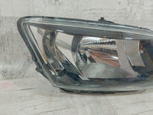 Laden Sie das Bild in den Galerie-Viewer, Frontscheinwerfer Skoda Fabia III 6V1941016C Rechts Scheinwerfer Headlight SCH7812103823kj