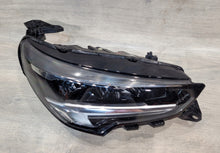 Laden Sie das Bild in den Galerie-Viewer, Frontscheinwerfer Opel Corsa F 39162654 Full LED Rechts Scheinwerfer Headlight SCH5323613464av