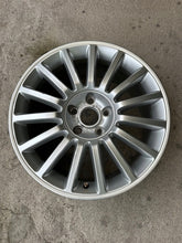Load image into Gallery viewer, 1x Alufelge 17 Zoll 7.5" 5x112 40ET Glanz Silber 3D0601025AC VW Rim Wheel FEL9095657939gq
