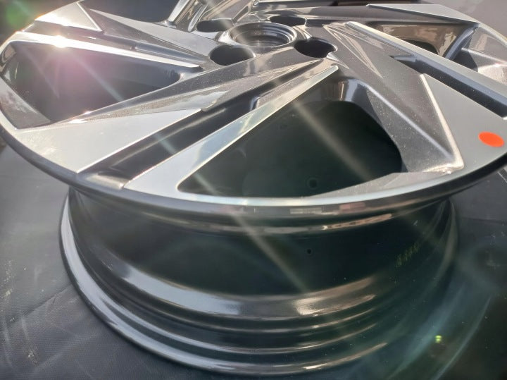 1x Alufelge 16 Zoll 6.0" 4x100 50ET Glanz Graphit 5291000200 Hyundai Bayon Mg FEL3587531554ku